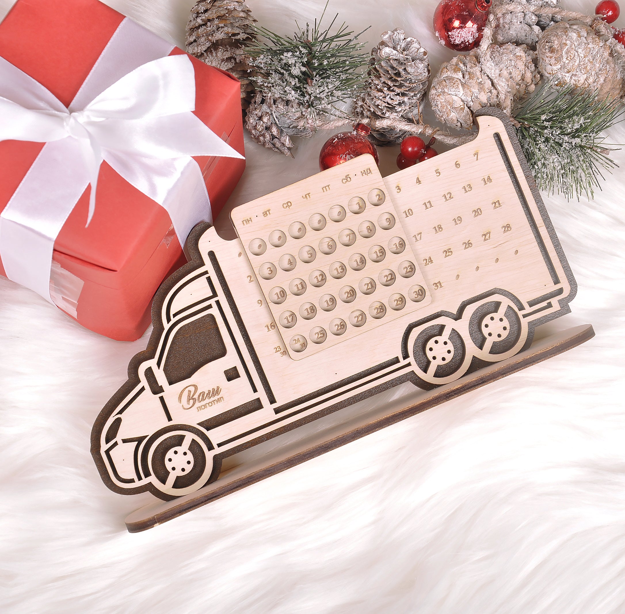 Настільний вічний календар у вигляді вантажівки 220503